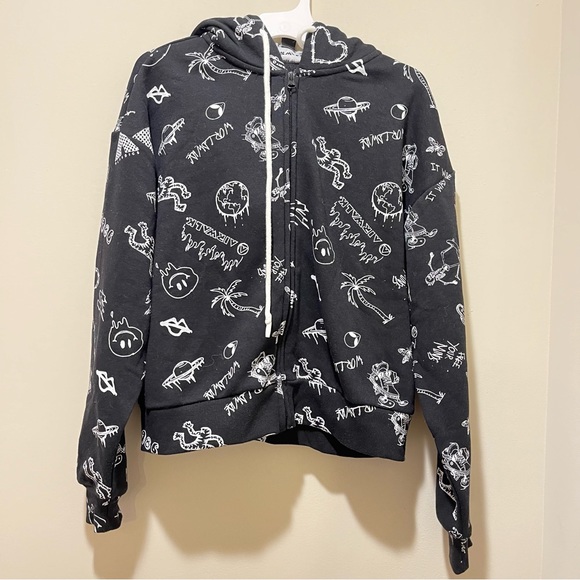 Forever 21 Airwalk Retro Print Black & White Cropped Hoodie Skater jacket Small - Picture 5 of 9